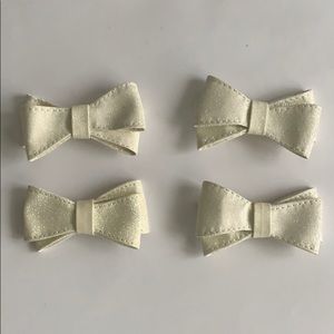 4- white glitter bow hair clip